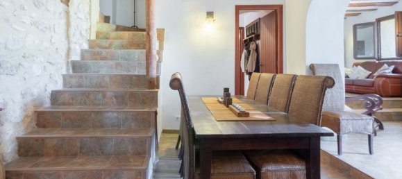 Дом с 15 спальнями в Иби, Испания № 184747 3