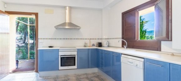 Дом с 15 спальнями в Иби, Испания № 184747 13