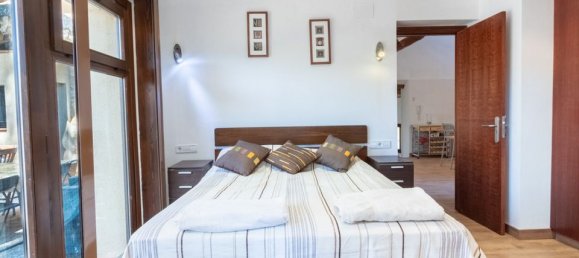 Дом с 15 спальнями в Иби, Испания № 184747 34