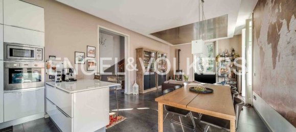 4 غرف نوم فيلا في Valganna, Italy رقم 103423 50