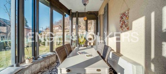 4 غرف نوم فيلا في Valganna, Italy رقم 103423 42