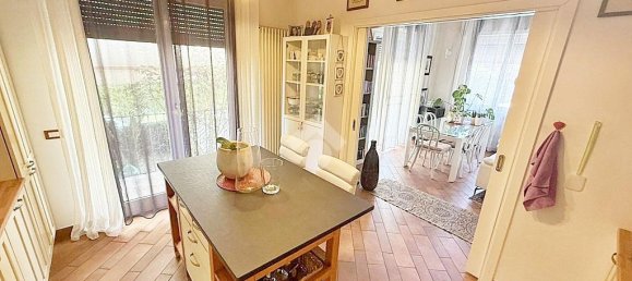 Villa T2 em Taino, Italy N.º 268838 19