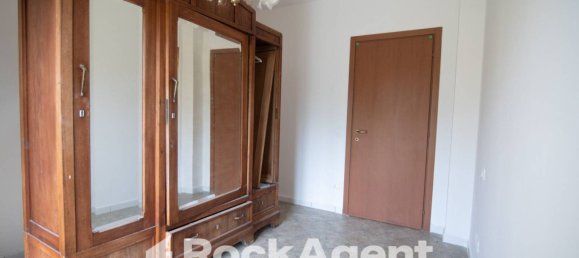 2 bedrooms Apartment in Monte Porzio, Italy No. 101511 8