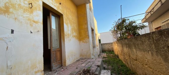 5-salle Maison à Melissano, Italy No. 27718 5