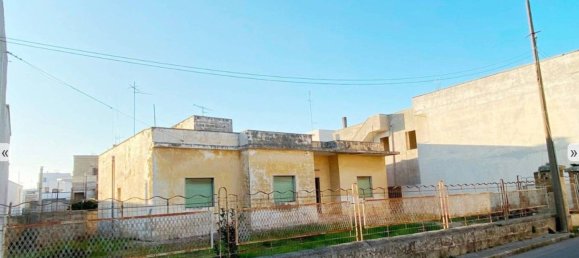 5-salle Maison à Melissano, Italy No. 27718 19