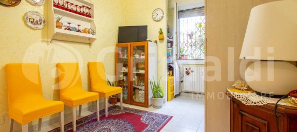 1 chambre Appartement à Milan, Italy No. 266598 6