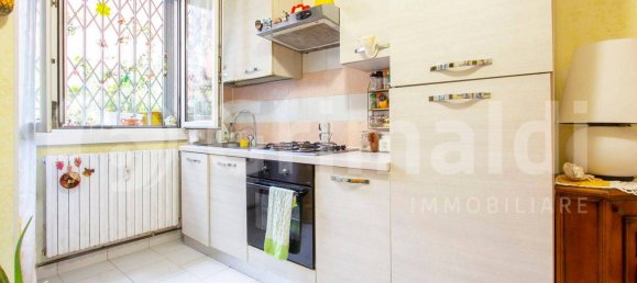 1 chambre Appartement à Milan, Italy No. 266598 8