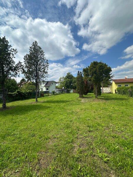  قطعة أرض في Ebreichsdorf, Austria 1052متر مربع رقم 162483