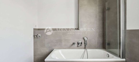4 rooms Apartment in Friedrichshain, Germany No. 308894 26