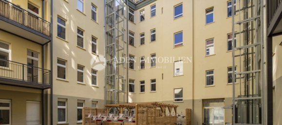 4 rooms Apartment in Friedrichshain, Germany No. 308894 38