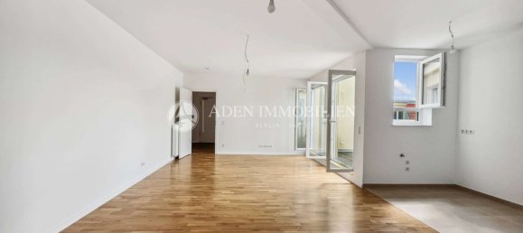 4 rooms Apartment in Friedrichshain, Germany No. 308894 6