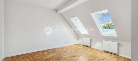 4 rooms Apartment in Friedrichshain, Germany No. 308894 12