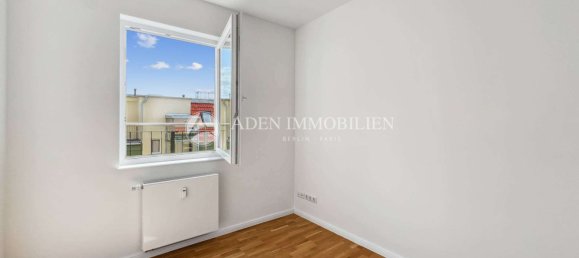 4 rooms Apartment in Friedrichshain, Germany No. 308894 23