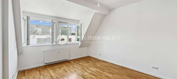 4 rooms Apartment in Friedrichshain, Germany No. 308894 16