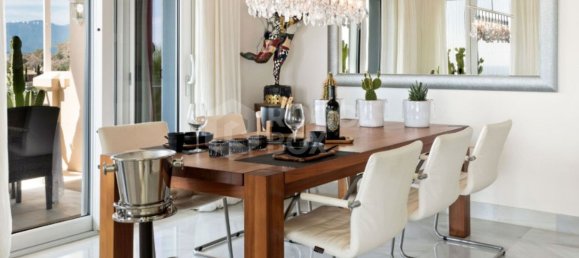 5 bedrooms Penthouse in Benahavis, Spain No. 88837 17