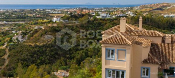 5 bedrooms Penthouse in Benahavis, Spain No. 88837 33