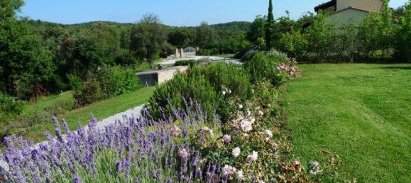 Дом с 12 спальнями в Ливорно, Италия № 249 4