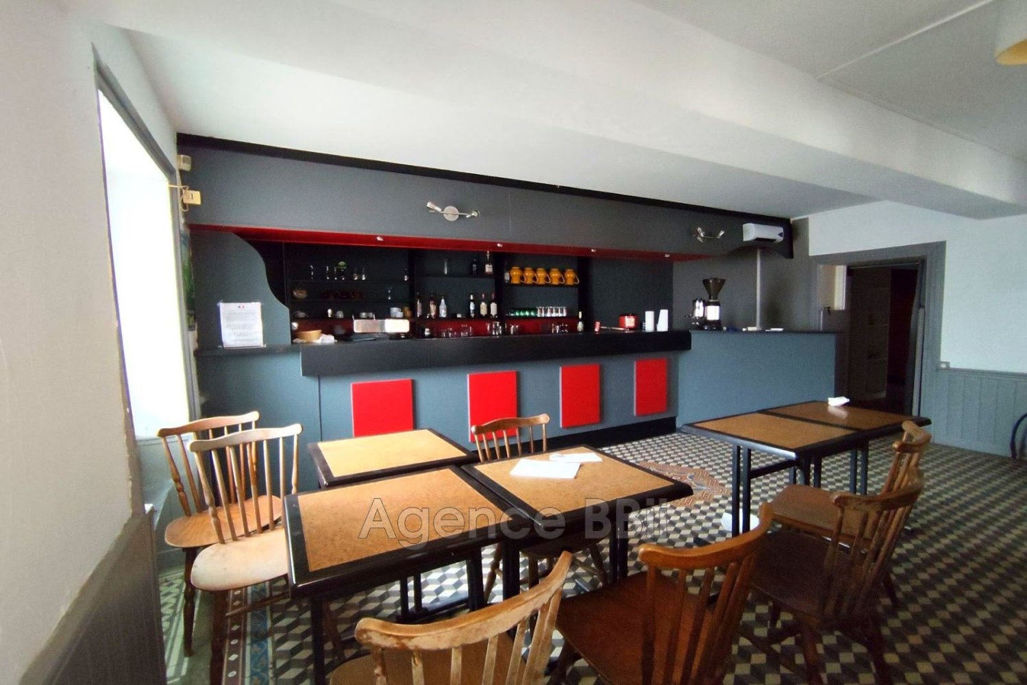 12 rooms House in Iguerande, France No. 275090