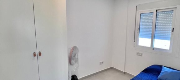 Apartamento de 3 dormitorios en Marbella, Spain No. 148184 17