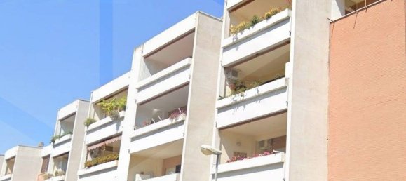 3 rooms Apartment in Rome, Italy No. 19073 24