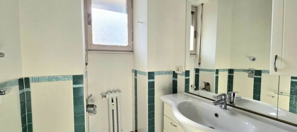 1 bedroom Apartment in Milan, Italy No. 285474 3