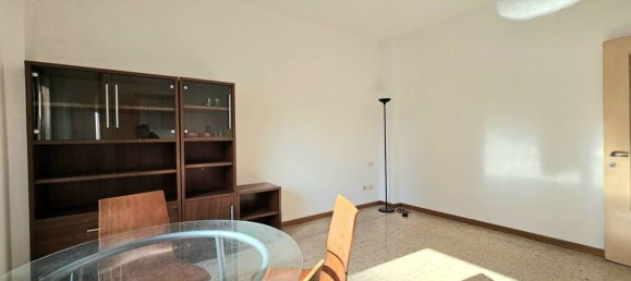 1 bedroom Apartment in Milan, Italy No. 285474 7