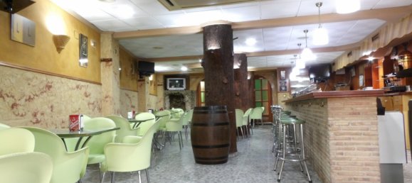 Propiedad comercial en Alicante, Spain 150 m² No. 65910 8