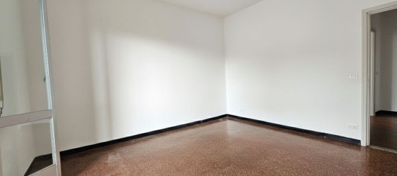 4 bedrooms Apartment in Genoa, Italy No. 328515 15