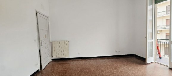 4 bedrooms Apartment in Genoa, Italy No. 328515 13