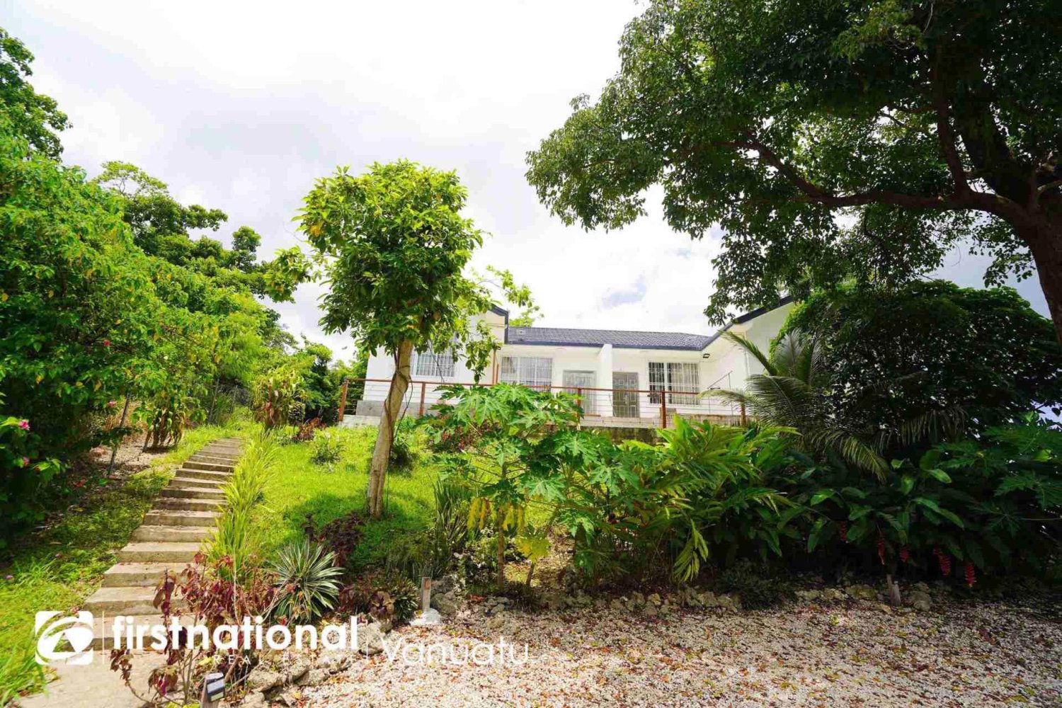 Дуплекс с 4 спальнями в Порт-Вила, Вануату № 97