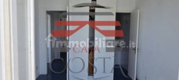 4 bedrooms Villa in Palermo, Italy No. 320537 35