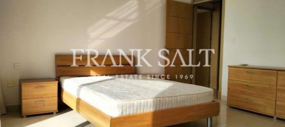 3 bedrooms Apartment in Rabat, Malta No. 10932 11