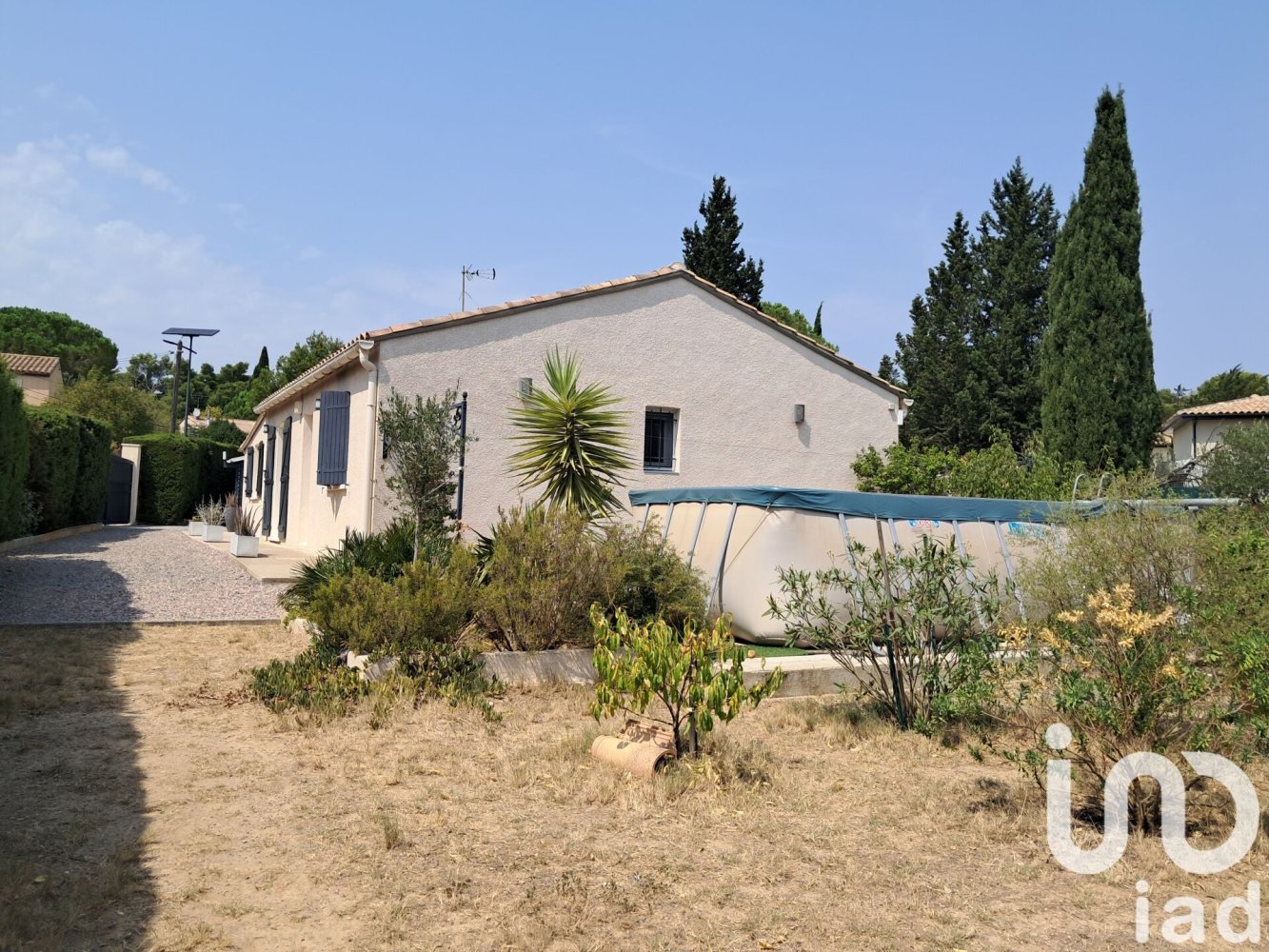 Casa de 3 dormitorios en Lezignan-Corbieres, France No. 320957