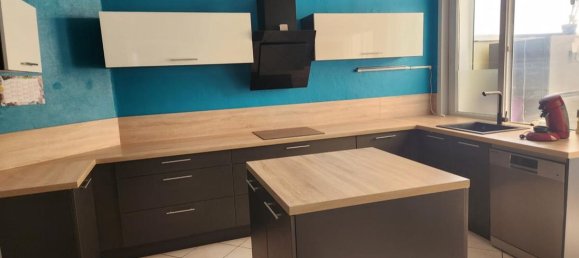 Casa de 3 dormitorios en Lens, France No. 363310 2