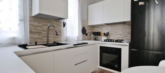 3 rooms Apartment in Cavenago di Brianza, Italy No. 260000 16