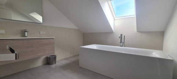 5-Zimmer Wohnung in Henndorf am Wallersee, Austria, Nr. 215626 5