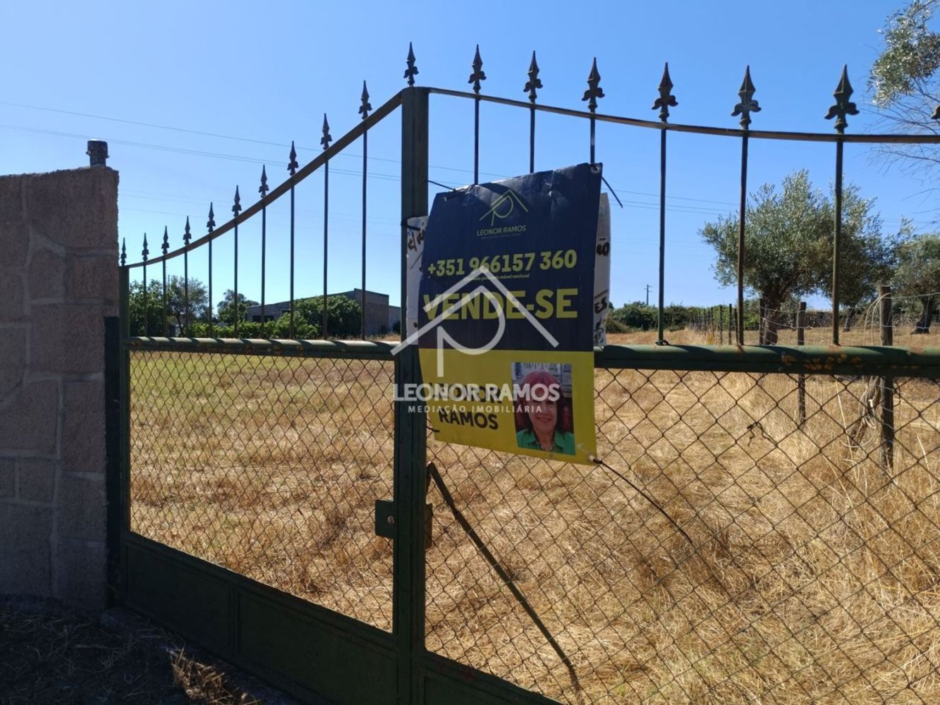  Land in Alcains, Portugal No. 308087