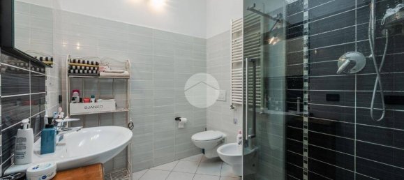 2 bedrooms Apartment in Valsamoggia, Italy No. 332941 10
