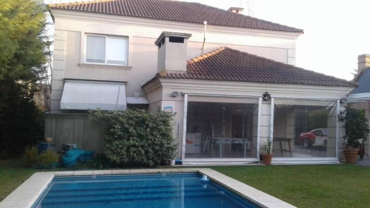 4 bedrooms House in Tigre, Argentina No. 57167