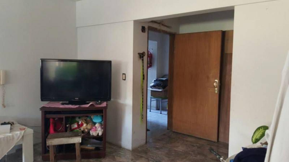 3 bedrooms Apartment in Buenos Aires, Argentina No. 93738