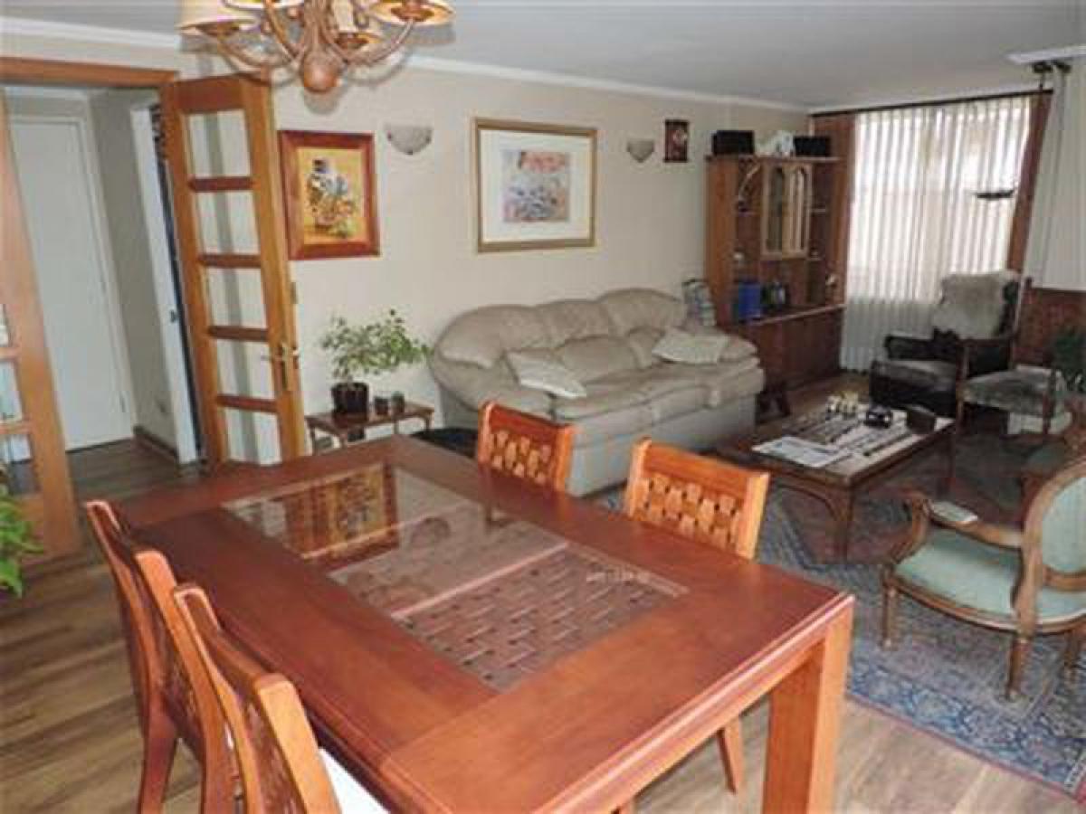 3 bedrooms Apartment in Santiago, Chile No. 3991