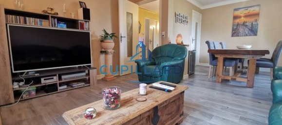 2 Schlafzimmer Haus in Roanne, France, Nr. 307718 3