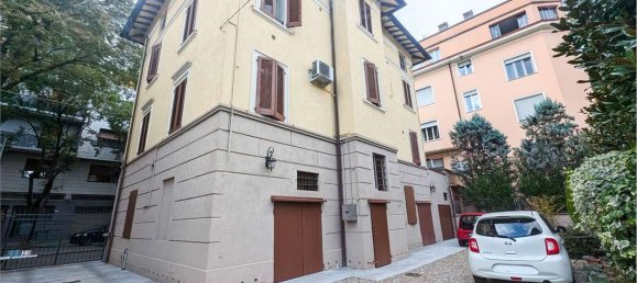 3 Schlafzimmer Wohnung in Modena, Italy, Nr. 312400 14