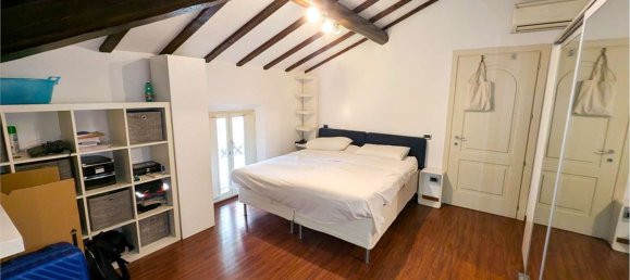 3 Schlafzimmer Wohnung in Modena, Italy, Nr. 312400 9
