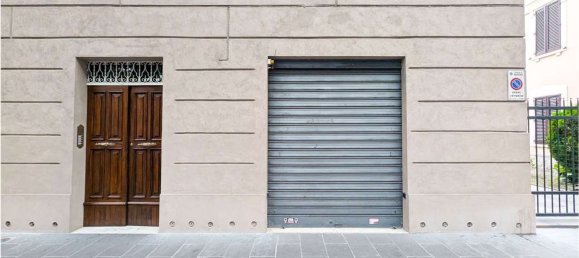 3 Schlafzimmer Wohnung in Modena, Italy, Nr. 312400 17