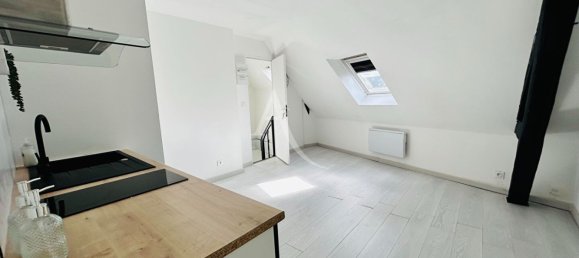 2 bedrooms House in Chateau-Renault, France No. 80346 7