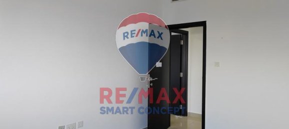 2 bedrooms Apartment in Al Reef, UAE No. 45962 8