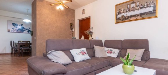 Квартира с 3 спальнями в Пистоя, Италия № 349000 10