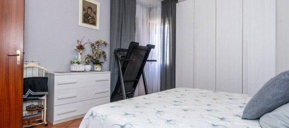 Квартира с 3 спальнями в Пистоя, Италия № 349000 24