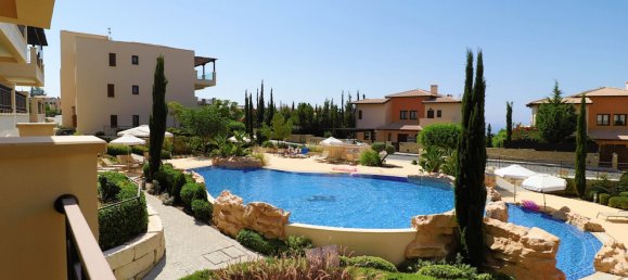 2 bedrooms Apartment in Aphrodite Hills, Cyprus No. 21858 4
